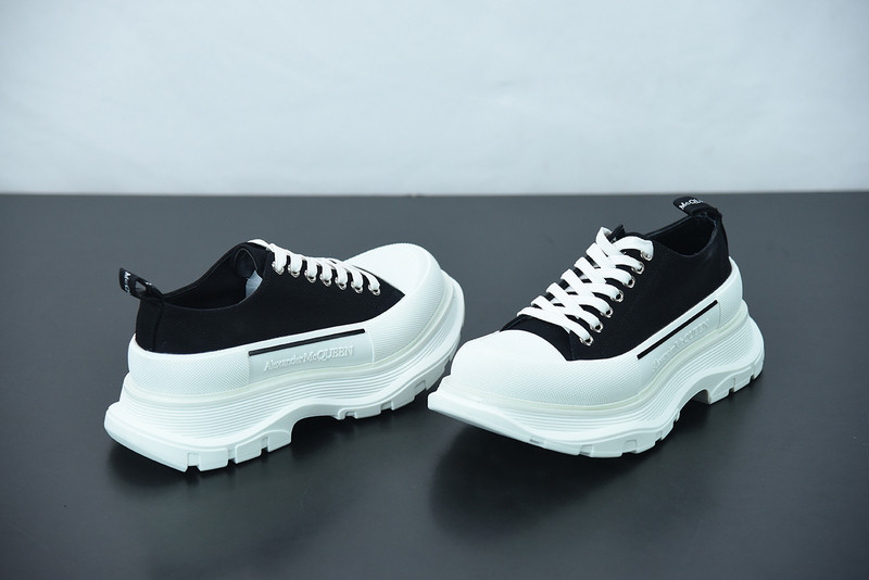 alexer mceen sneakers