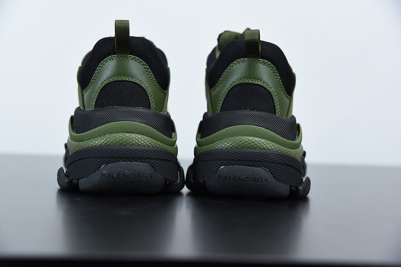 bc triple s trainer 536737 w2fw1 1978