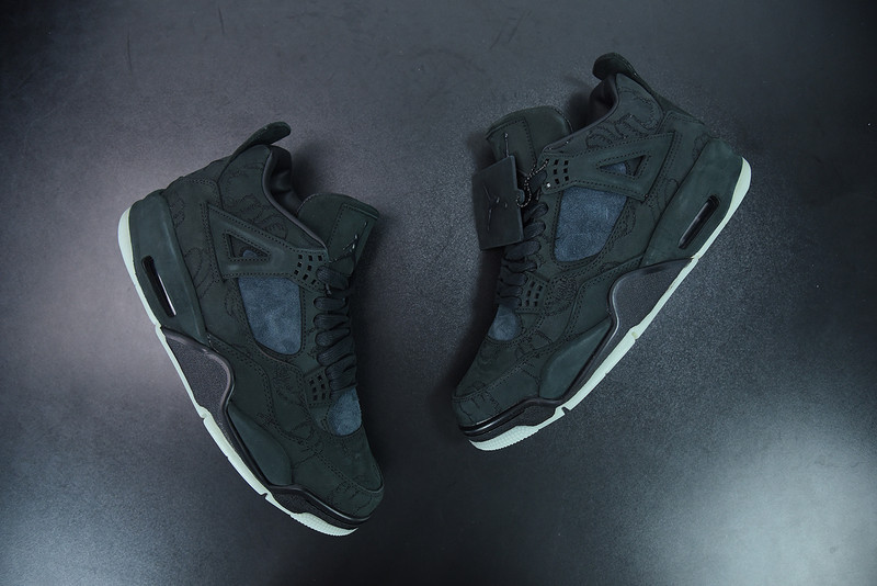 air jordan 4 retro kaws "kaws" 930155-001