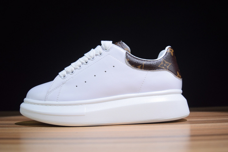 alexer mceen &lv sole sneakers 3057