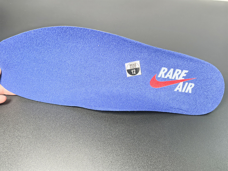 Air Jordan 1 High OG "White/Deep Royal Blue" DZ5485-100