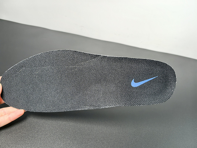 Nike Air Foamposite One “Royal” aka “International Blue” FQ8181-511