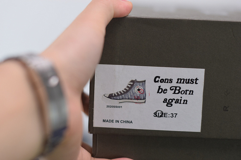 dio* x converse sneaker