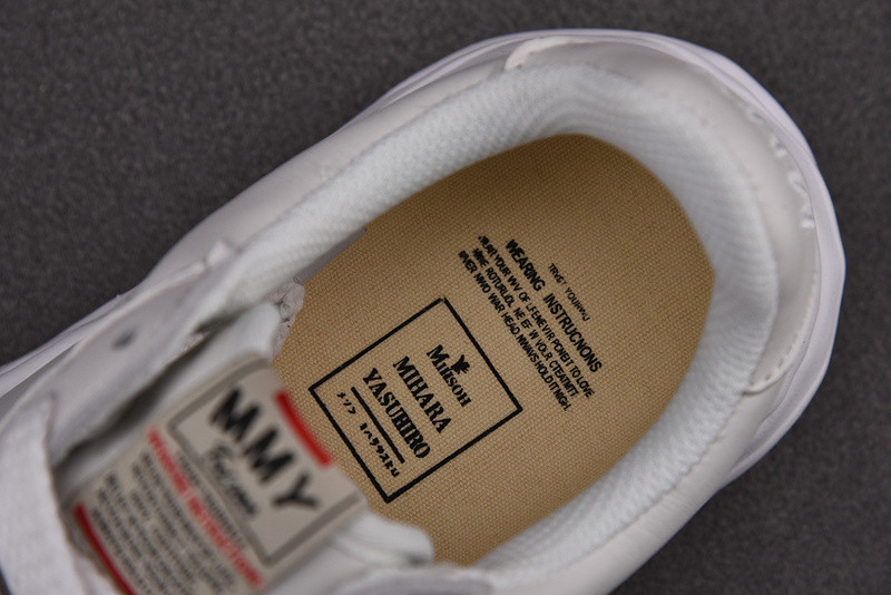 Ma*s*n mihara yasuhiro sneaker