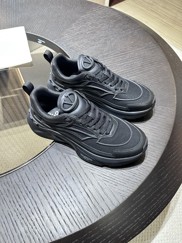 valentino sneaker