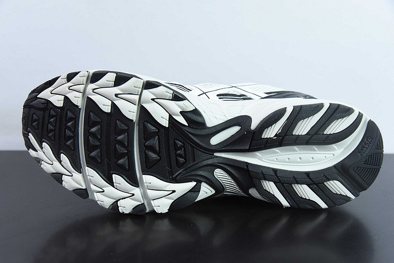 As*ic*s gel-kahana tr v4 