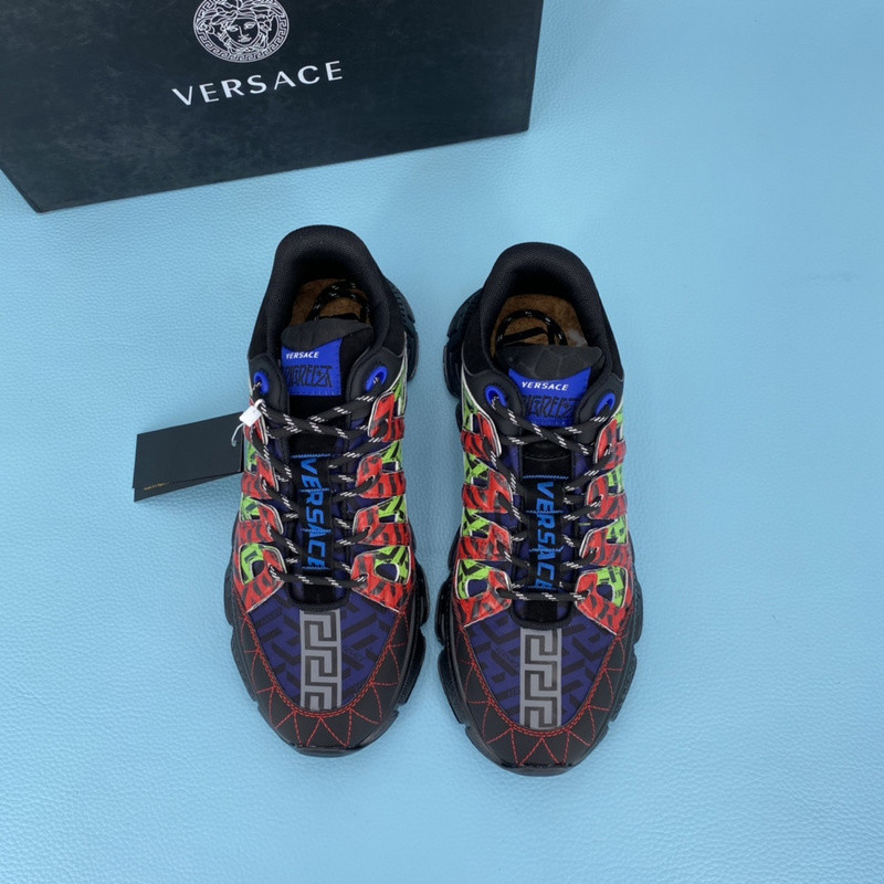 vs chain reaction sneakers