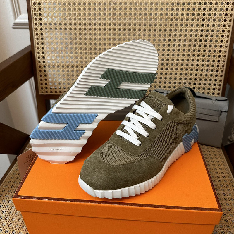 H**mes sneaker
