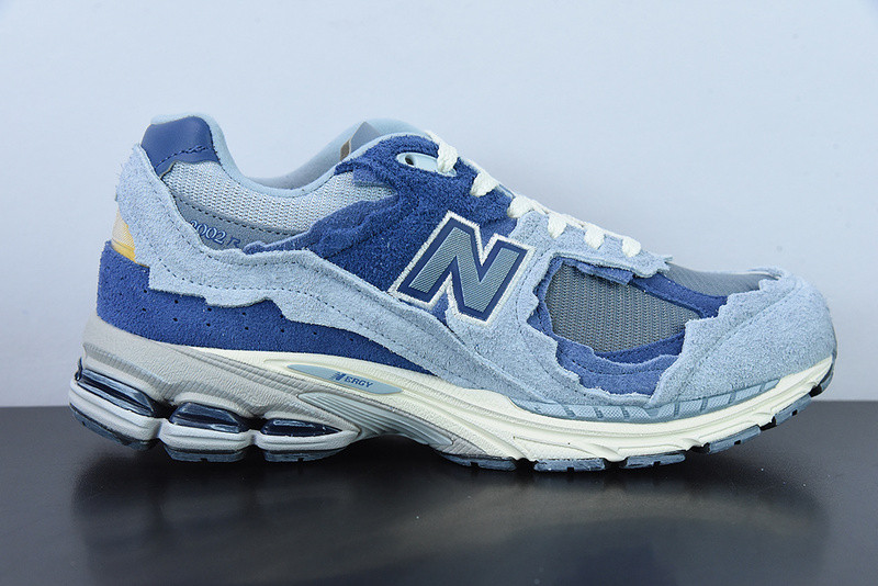 new balance sneaker