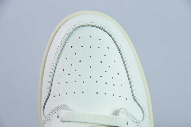 Air Jordan 1 Low Seafoam DC0774-134