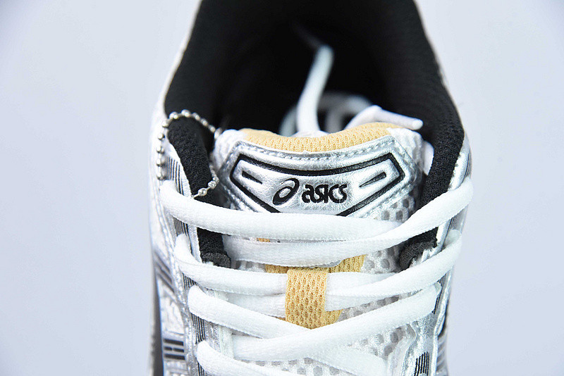 As*ic*s gel kayano 14 