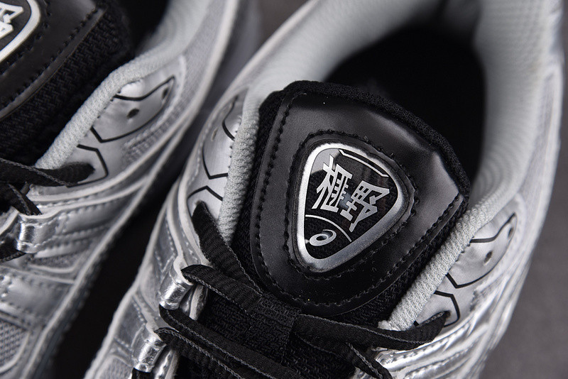 As*ic*s gel kayano legacy 