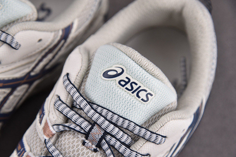 As*ic*s gel kahana 8 