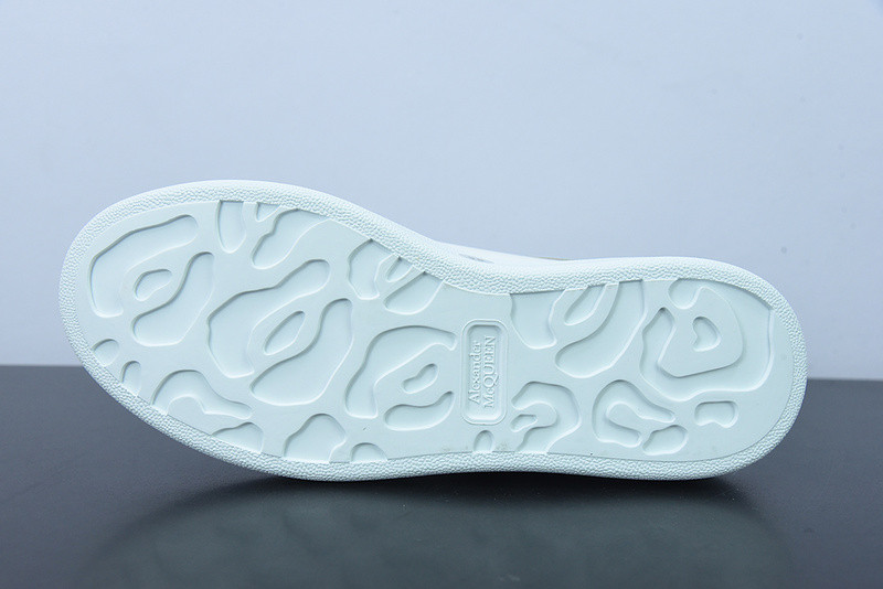 alexer mceen sneakers